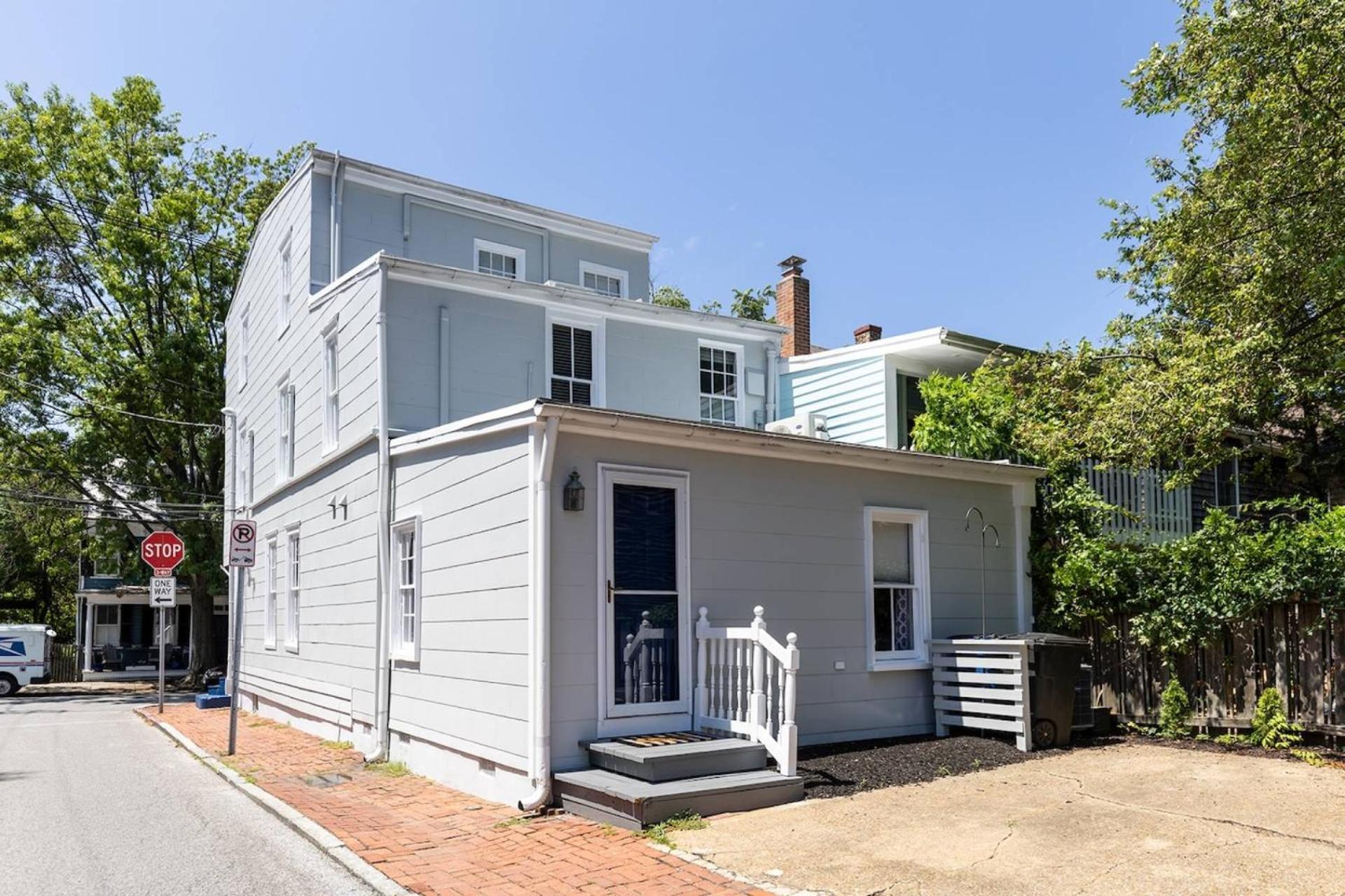 Main Sail Villa Annapolis Exterior photo